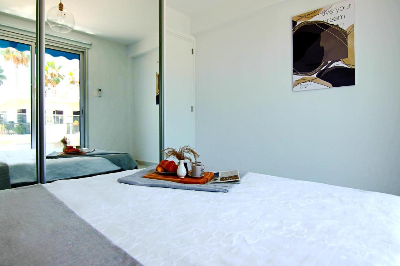 Phaedrus Living Seaside Luxury Flat Athina 21 Apartment Paphos ภายนอก รูปภาพ