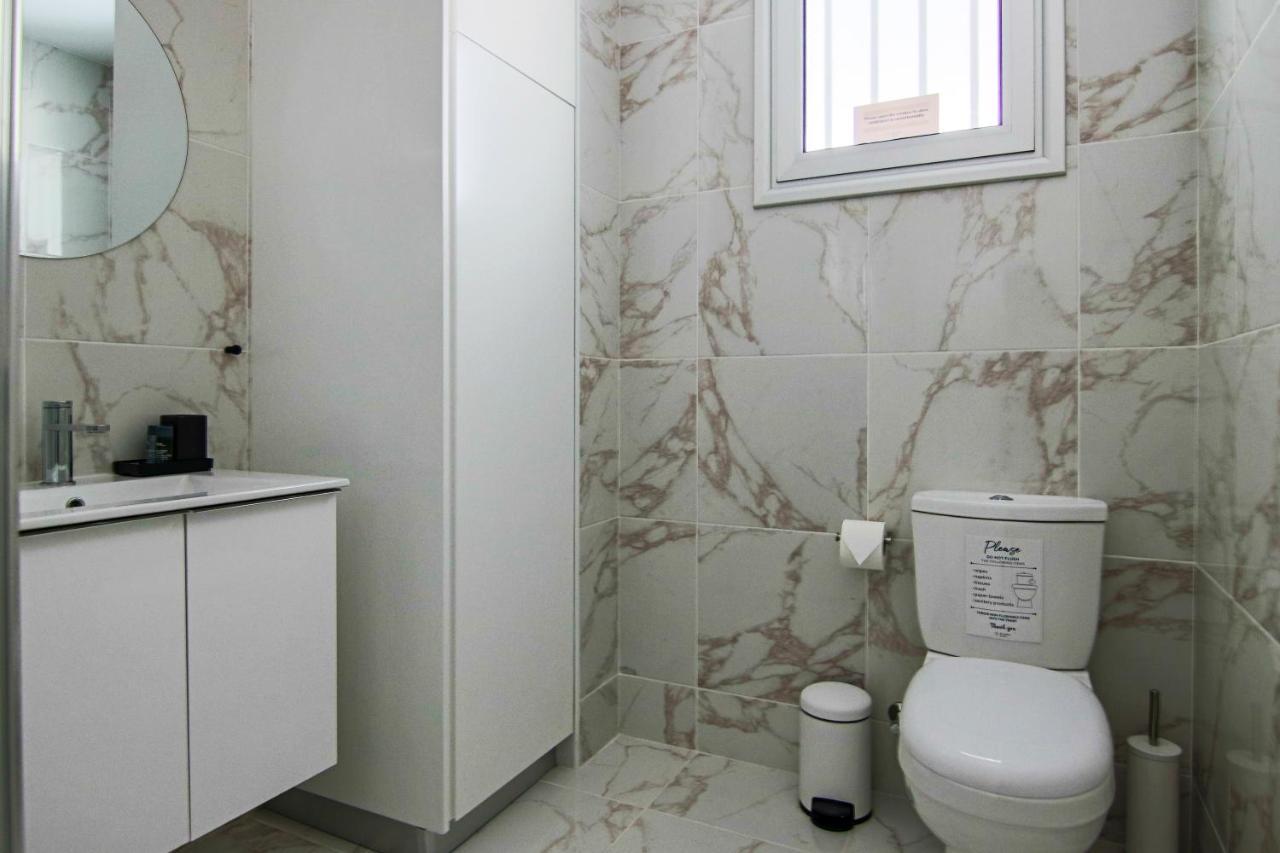 Phaedrus Living Seaside Luxury Flat Athina 21 Apartment Paphos ภายนอก รูปภาพ